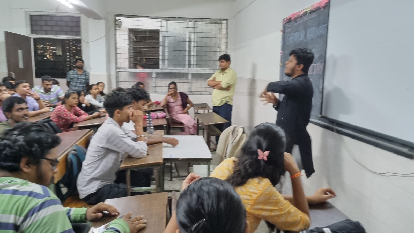 Chembur Karnataka Night College Sharing and Caring